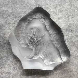 Mats Jonasson Sweden Full Lead Crystal Bear Sculpture Iceberg Art Glass Figurine